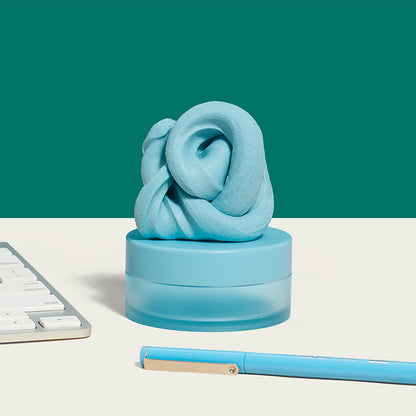 Blur Focus Putty